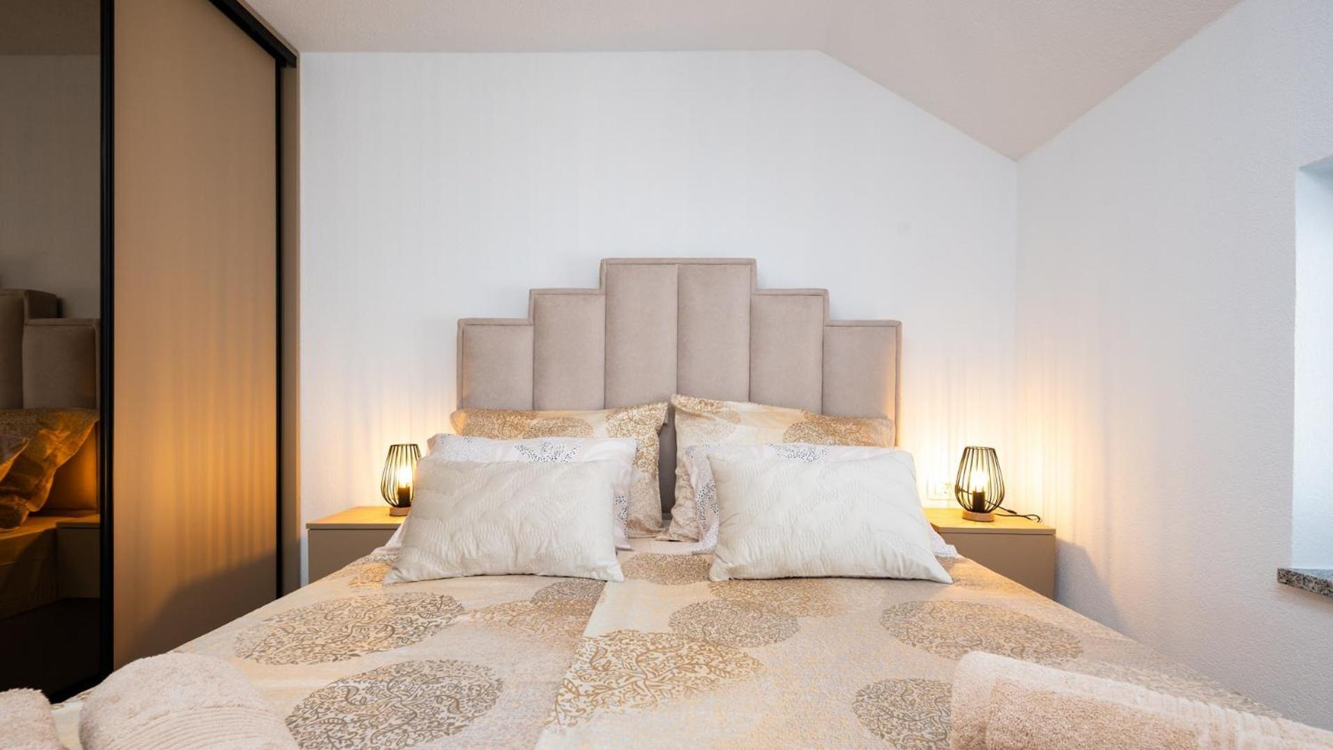 Apartments Summer Трогир Экстерьер фото